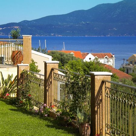 Garden Villas Айя-Евфимия Экстерьер фото