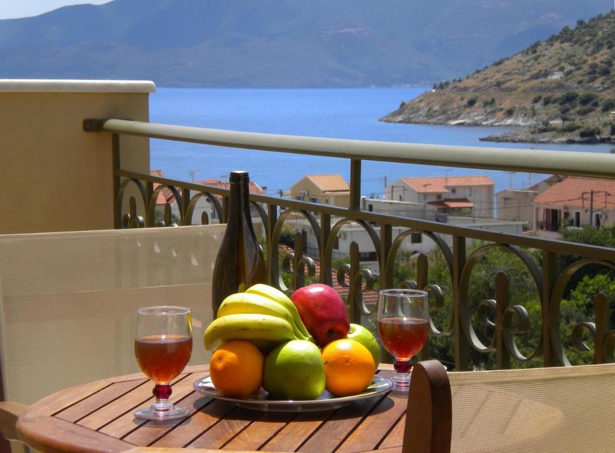 Garden Villas Айя-Евфимия Экстерьер фото